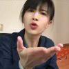 臭看球的大学生
