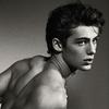 -shAw-