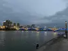 骆正