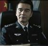 大口吃肉呢