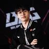 闹剧结束了